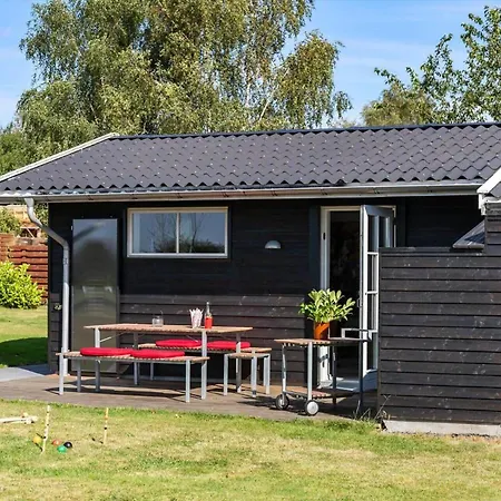 1656-gilleleje-fyrrevaenget-3 Сasa de vacaciones *